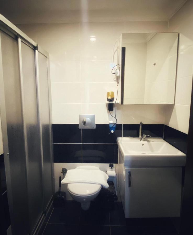 Rose Suite & Hotel Büyükçekmece Esterno foto